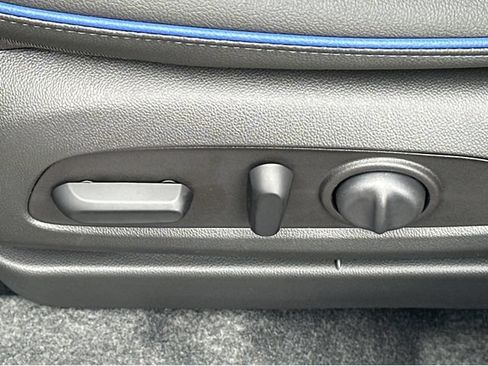 New 2026 Buick Envista Sport Touring w/ Convenience I Package FWD image 33