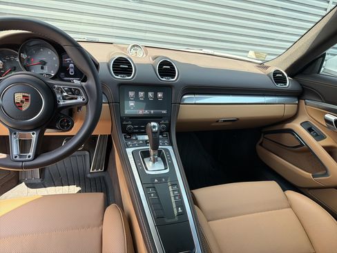 Used 2023 Porsche 718 Cayman S RWD image 12