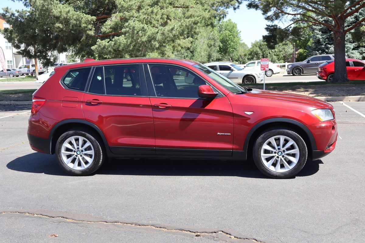 Used 2014 BMW X3 xDrive28i AWD/4WD image 3