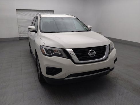Used 2020 Nissan Pathfinder S FWD image 14