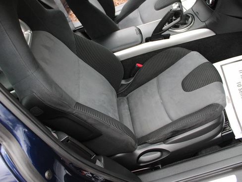 Used 2007 MAZDA RX-8 Touring w/ Appearance Pkg image 34