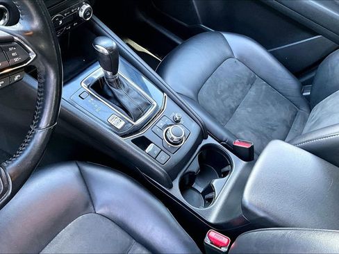 Used 2018 MAZDA CX-5 Touring image 5