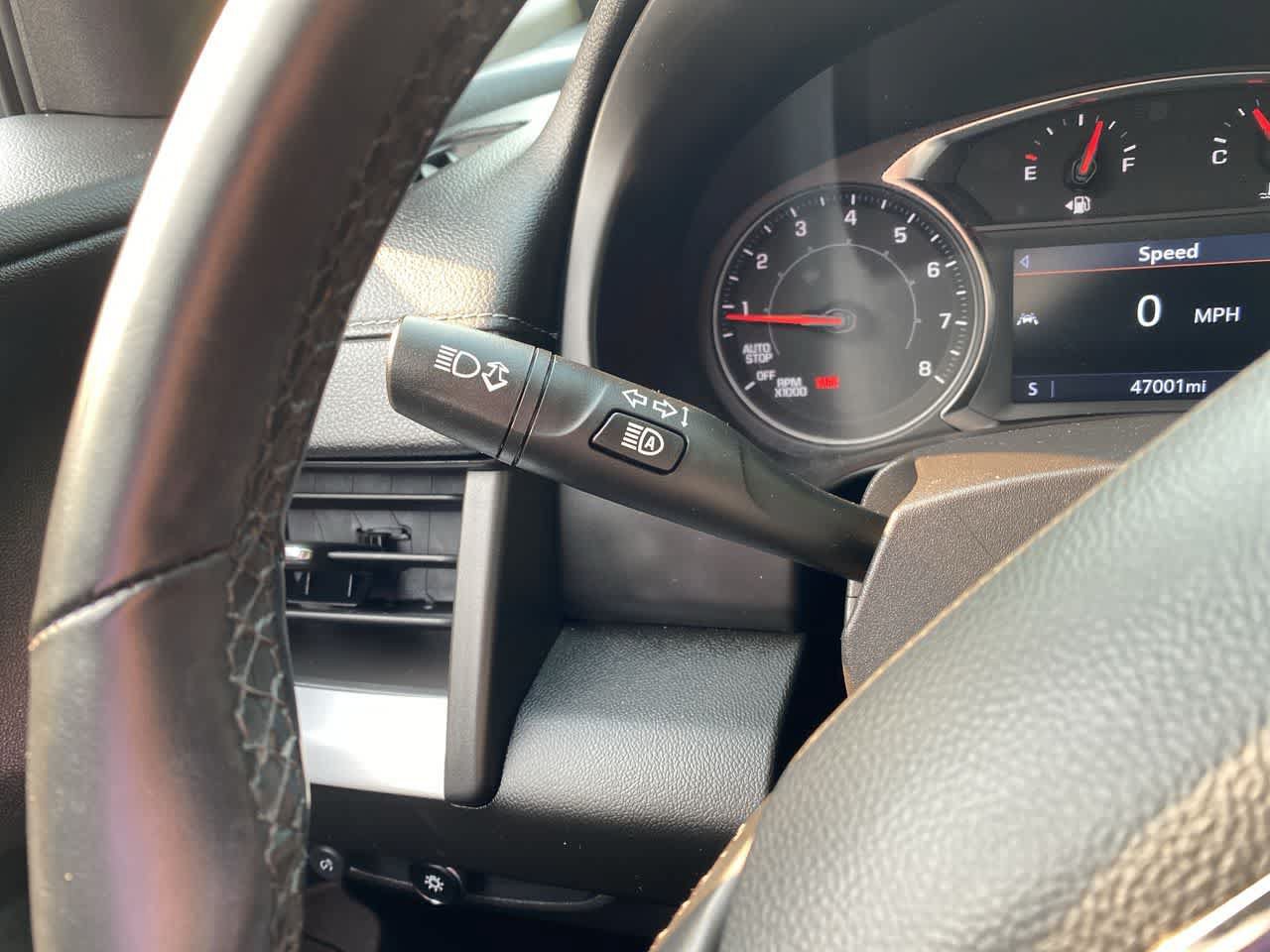 Used 2024 GMC Terrain SLT AWD/4WD image 23