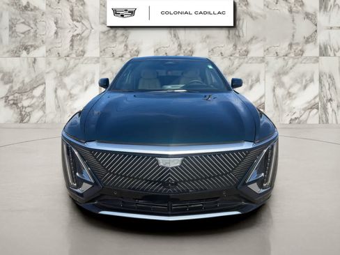 Certified 2026 Cadillac Lyriq Signature Luxury w/ Nappa Leather Package AWD/4WD image 6