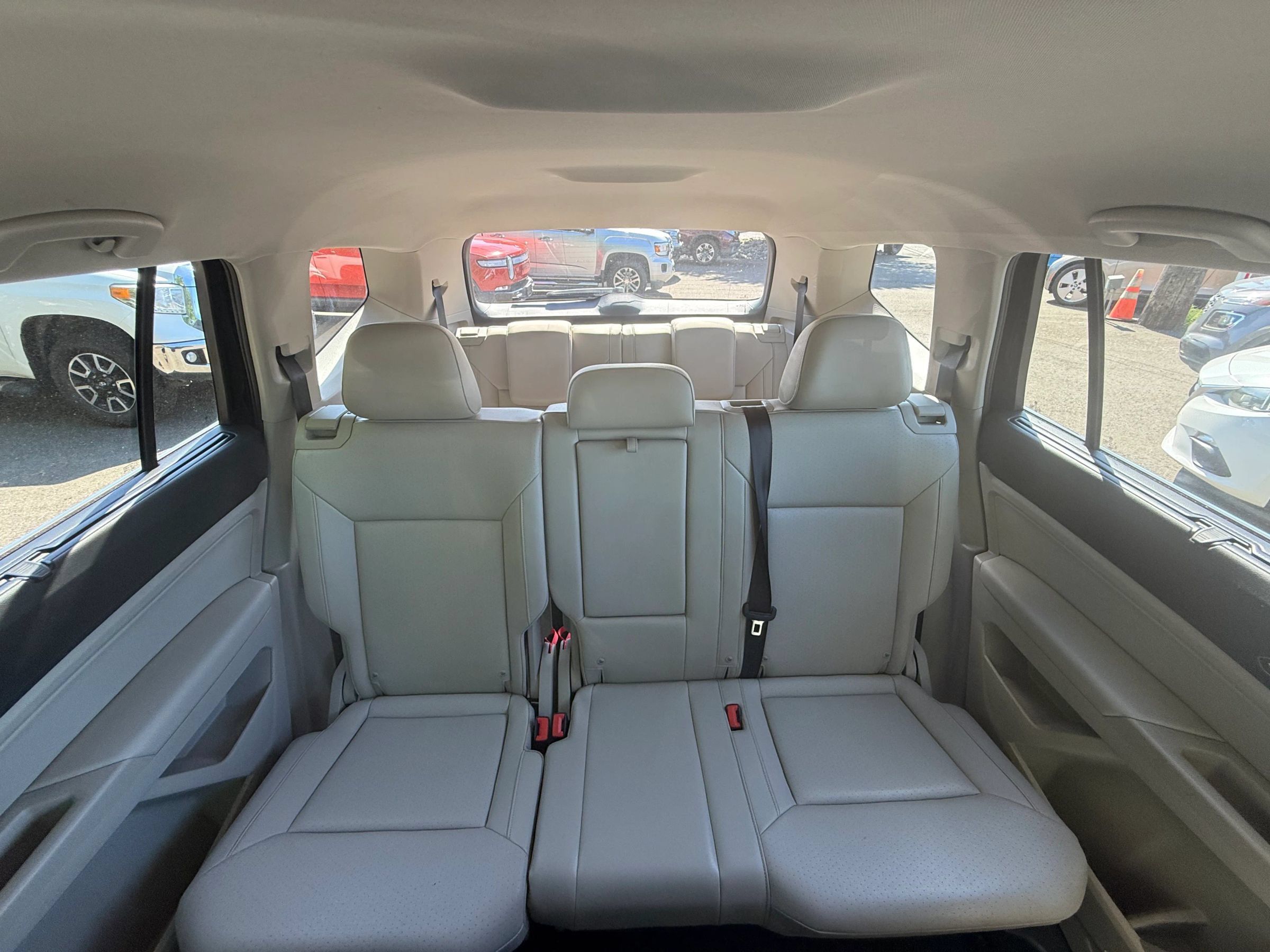 Used 2018 Volkswagen Atlas SE AWD/4WD image 48