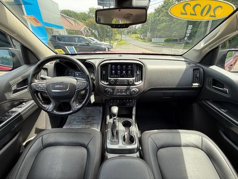 Used 2022 GMC Canyon AT4 w/ Driver Alert Package AWD/4WD image 10