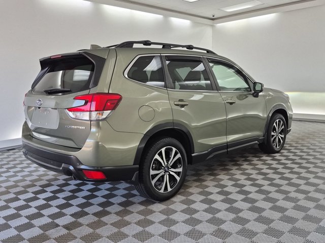 Used 2019 Subaru Forester Limited AWD/4WD image 5