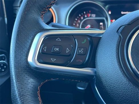 Certified 2022 Jeep Gladiator Mojave image 16