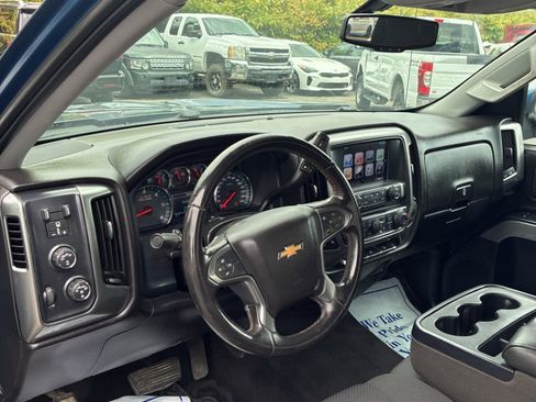 Used 2018 Chevrolet Silverado 1500 LT w/ All Star Edition image 16