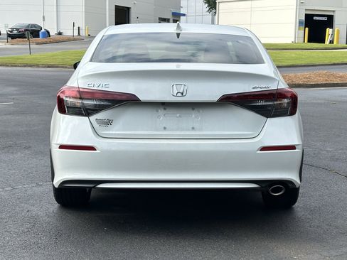 Used 2025 Honda Civic Sport image 10
