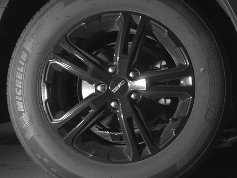 Used 2024 GMC Terrain SLE FWD image 15