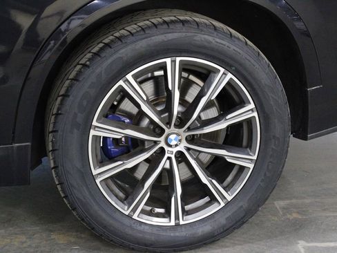 Used 2022 BMW X5 M50i w/ Executive Package image 52