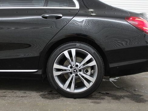Used 2020 Mercedes-Benz C 300 Sedan image 9