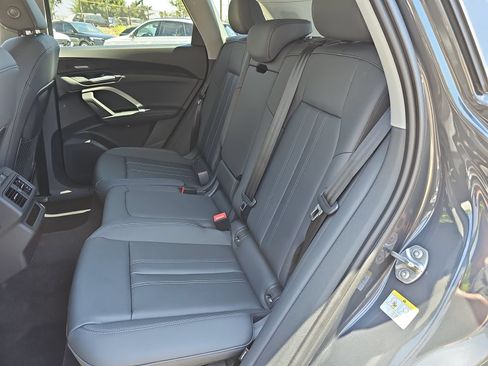 New 2026 Audi Q5 Premium Plus AWD/4WD image 15