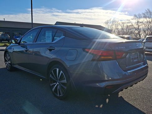 Certified 2022 Nissan Altima 2.5 SR AWD/4WD image 4