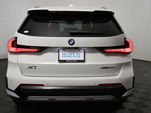 New 2026 BMW X1 xDrive28i w/ Convenience Package image 9