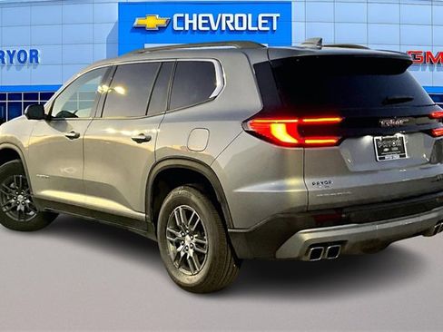 Used 2025 GMC Acadia Elevation image 4