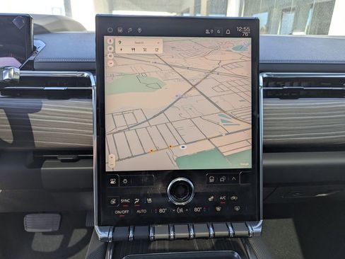 New 2025 GMC Sierra EV Denali image 20