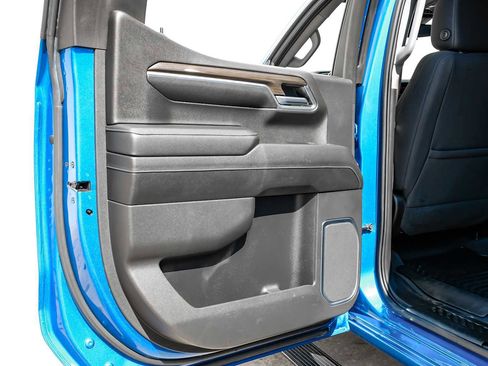 Used 2022 Chevrolet Silverado 1500 LT image 44