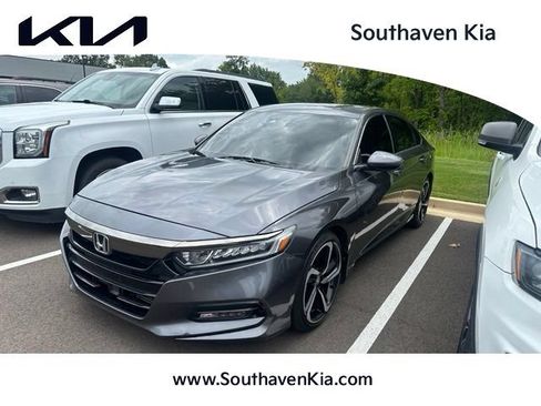 Used 2018 Honda Accord Sport image 1