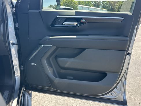New 2026 Chevrolet Tahoe High Country w/ Sun And Tow Package RWD image 16