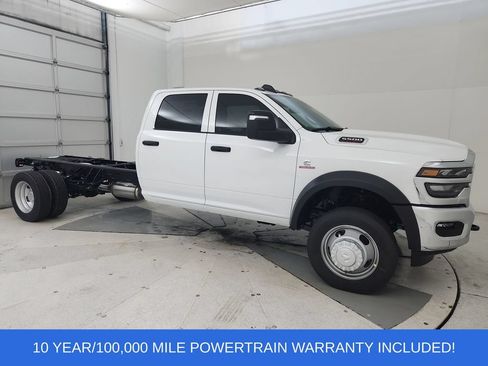 New 2026 RAM 5500 Tradesman w/ Chrome Appearance Group AWD/4WD image 1