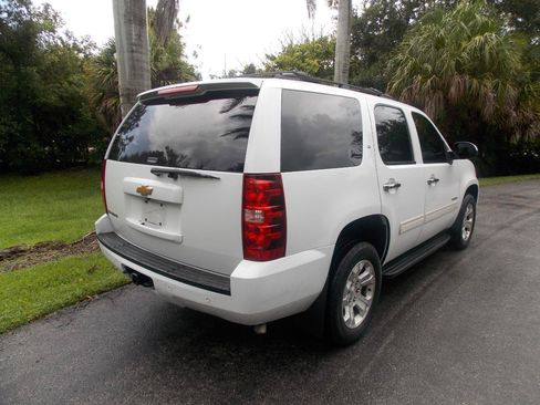 Used 2013 Chevrolet Tahoe LT w/ All-Star Edition RWD image 8