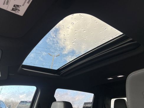 Used 2021 Chevrolet Silverado 1500 High Country w/ LPO, Dark Essentials Package image 19