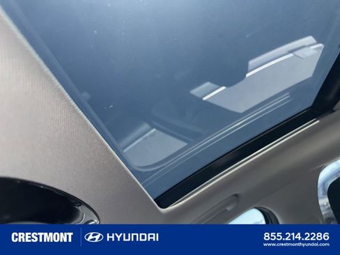 Used 2023 Hyundai Sonata SEL w/ Convenience Package FWD image 4