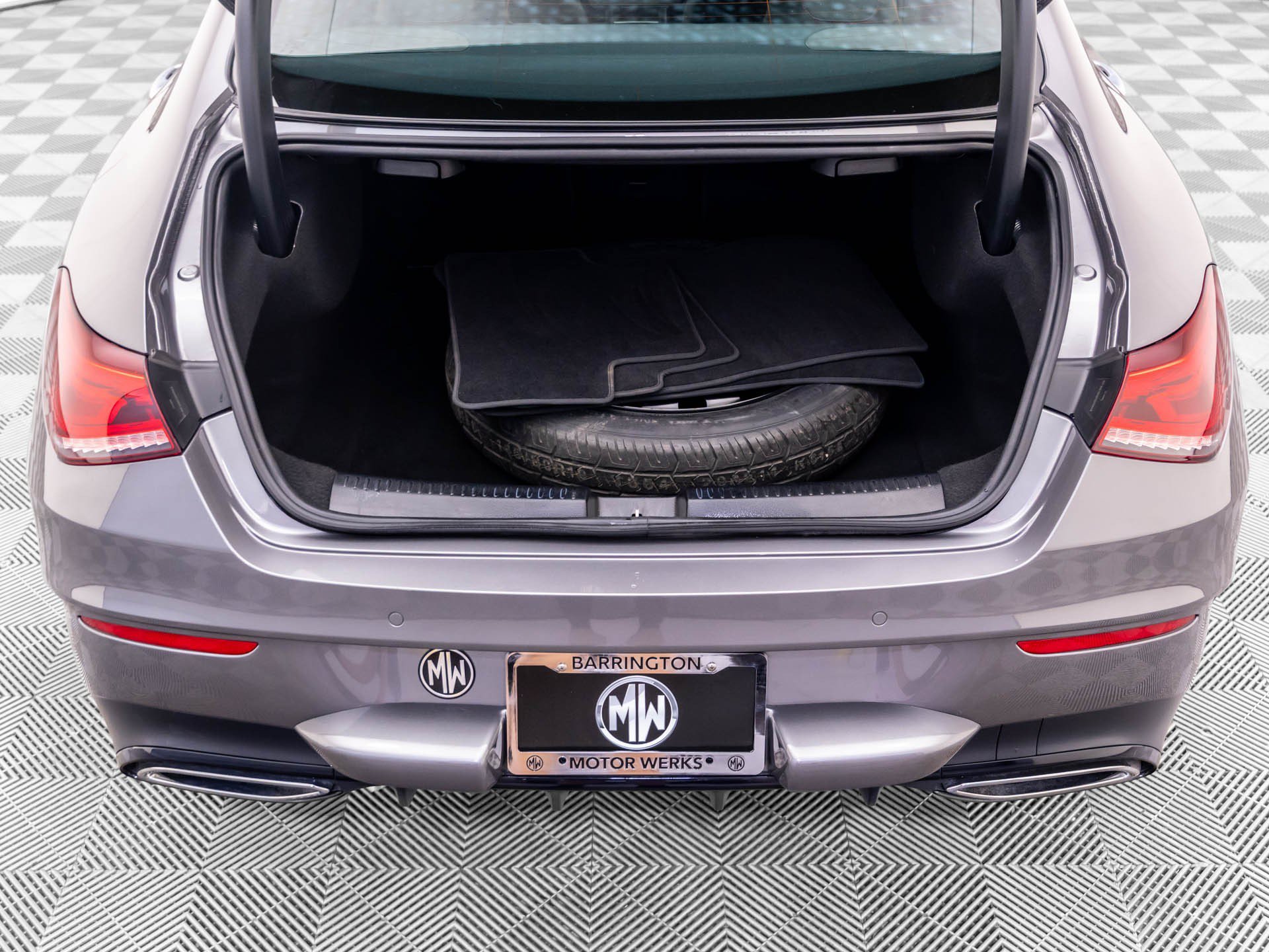 Used 2023 Mercedes-Benz CLA 250 4MATIC image 35