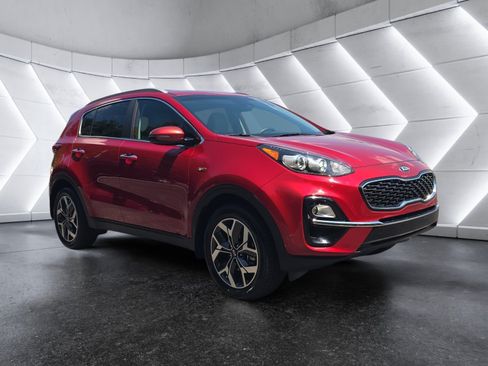 Used 2021 Kia Sportage EX AWD/4WD image 7