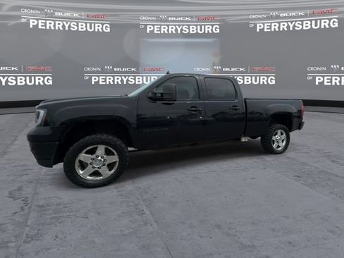 Used 2011 GMC Sierra 2500 Denali AWD/4WD image 5