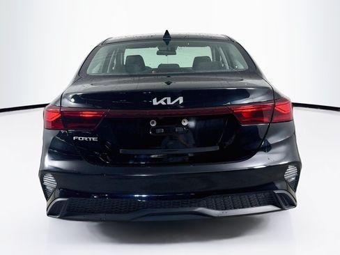 Used 2024 Kia Forte LXS FWD image 29