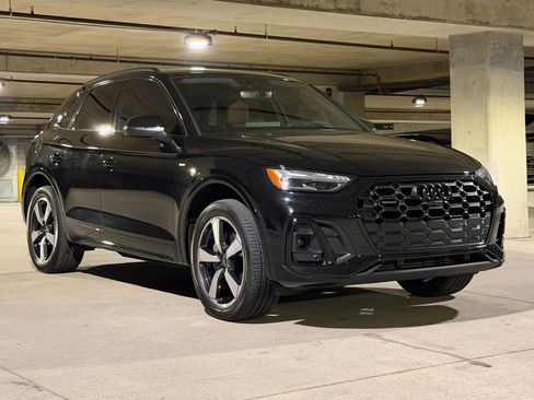 Certified 2023 Audi Q5 2.0T Prestige AWD/4WD image 7