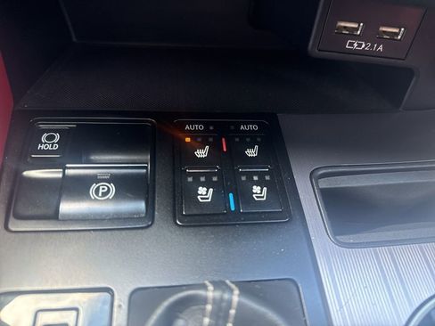 Used 2022 Lexus RX 350 F Sport w/ Accessory Package image 33