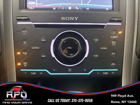 Used 2014 Ford Fusion Titanium image 22