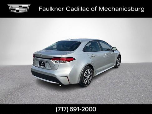 Used 2020 Toyota Corolla LE image 4