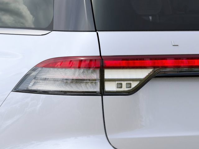 New 2027 Lincoln Aviator Reserve AWD/4WD image 23