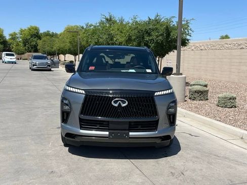 Used 2025 INFINITI QX80 Autograph AWD/4WD image 5
