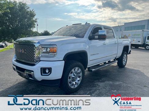 Used 2017 GMC Sierra 2500 Denali w/ Suspension Package, Off-Road AWD/4WD image 1