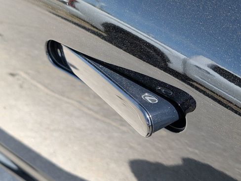 Used 2021 Lexus LC 500 Convertible w/ Touring Package image 28