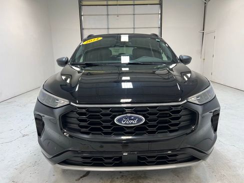 Used 2024 Ford Escape ST-Line image 13