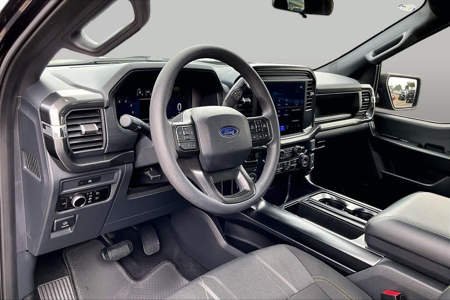 Used 2025 Ford F150 STX AWD/4WD image 18