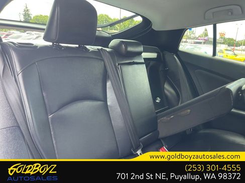 Used 2021 Toyota Prius FWD image 20