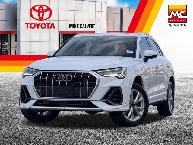 Used 2024 Audi Q3 2.0T Premium Plus w/ Premium Plus Package AWD/4WD image 1