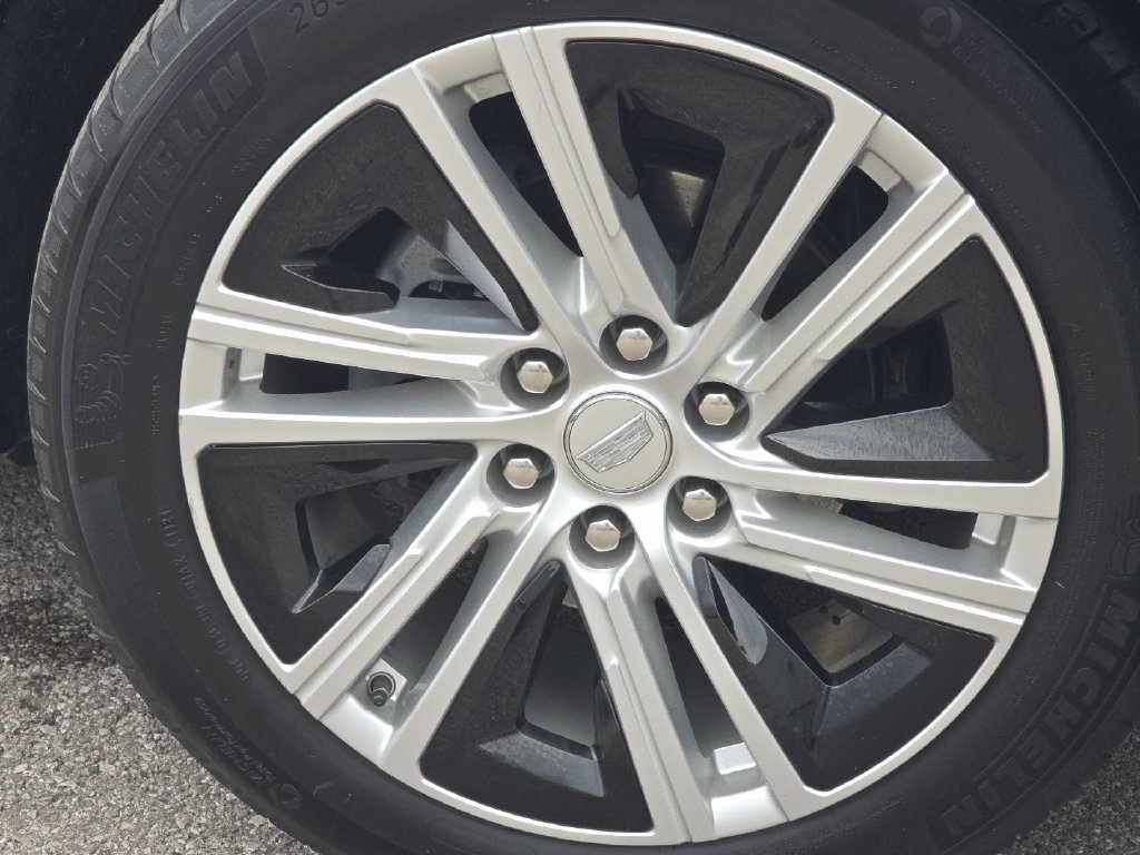 Used 2024 Cadillac Lyriq Tech w/ Driver Assist Package AWD/4WD image 9
