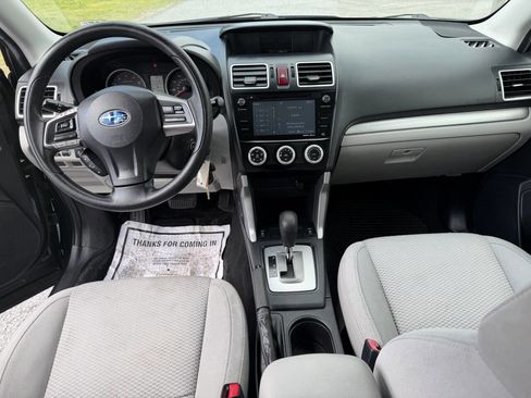 Used 2016 Subaru Forester 2.5i Premium w/ All-Weather Package AWD/4WD image 11