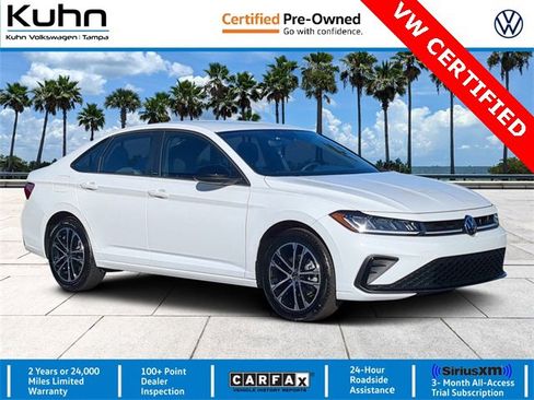 Certified 2025 Volkswagen Jetta Sport image 1