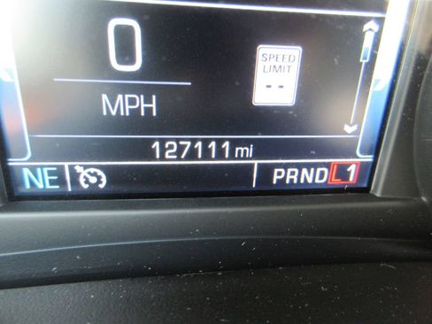 Used 2019 GMC Yukon XL SLT w/ Open Road Package AWD/4WD image 34