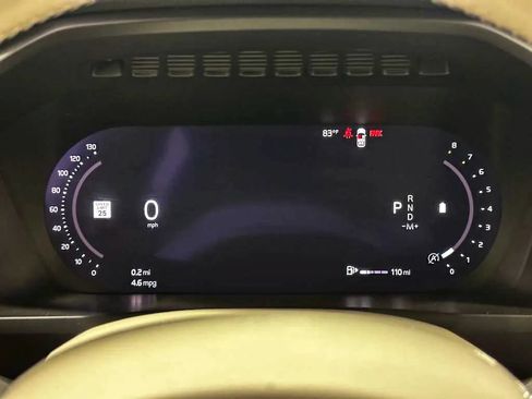 Used 2023 Volvo XC90 B6 Plus AWD/4WD image 19